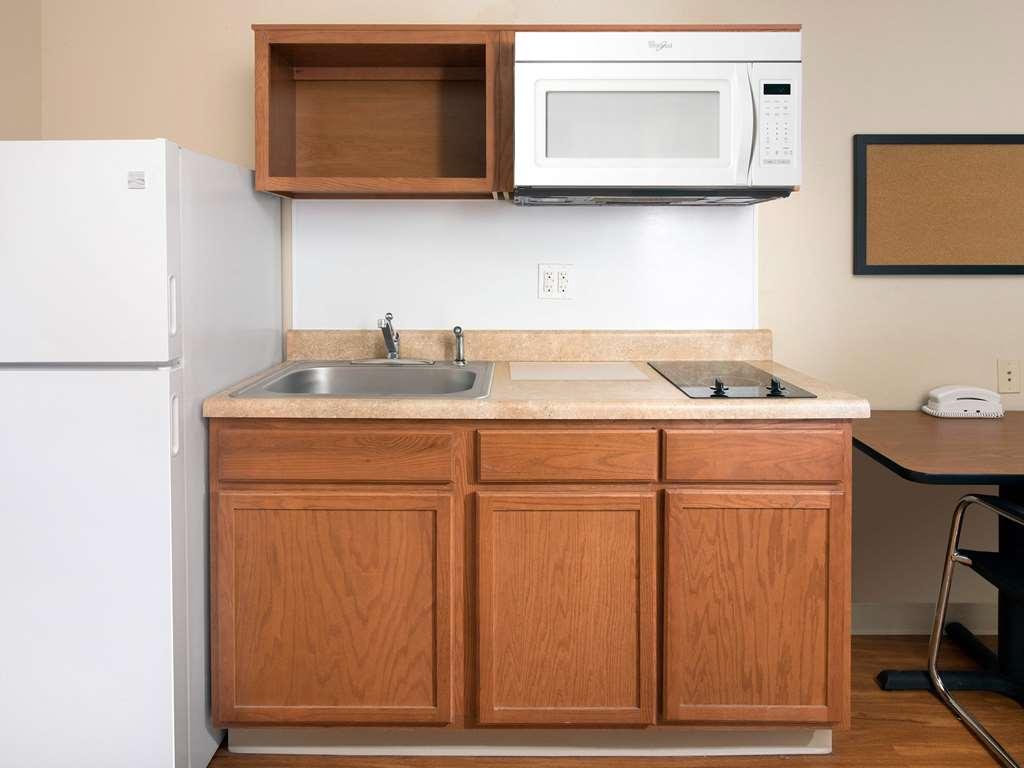 Extended Stay America Select Suites - Wichita - North Δωμάτιο φωτογραφία