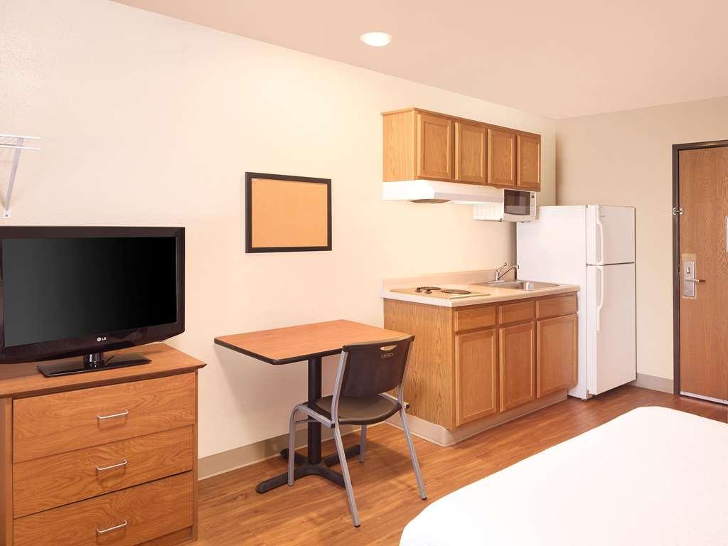 Extended Stay America Select Suites - Wichita - North Δωμάτιο φωτογραφία