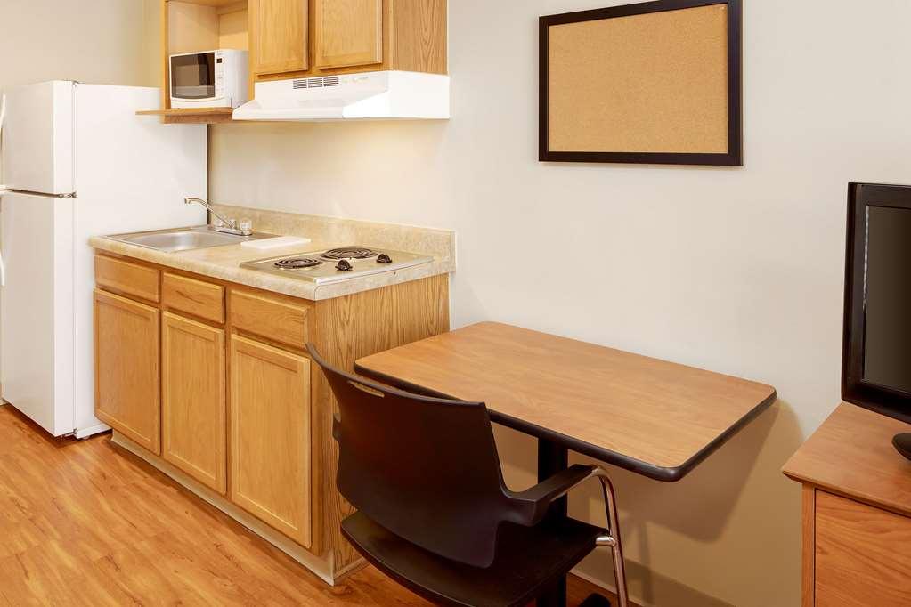 Extended Stay America Select Suites - Wichita - North Δωμάτιο φωτογραφία