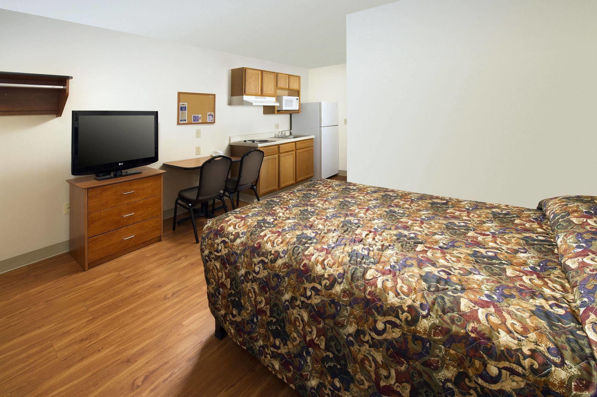Extended Stay America Select Suites - Wichita - North Εξωτερικό φωτογραφία